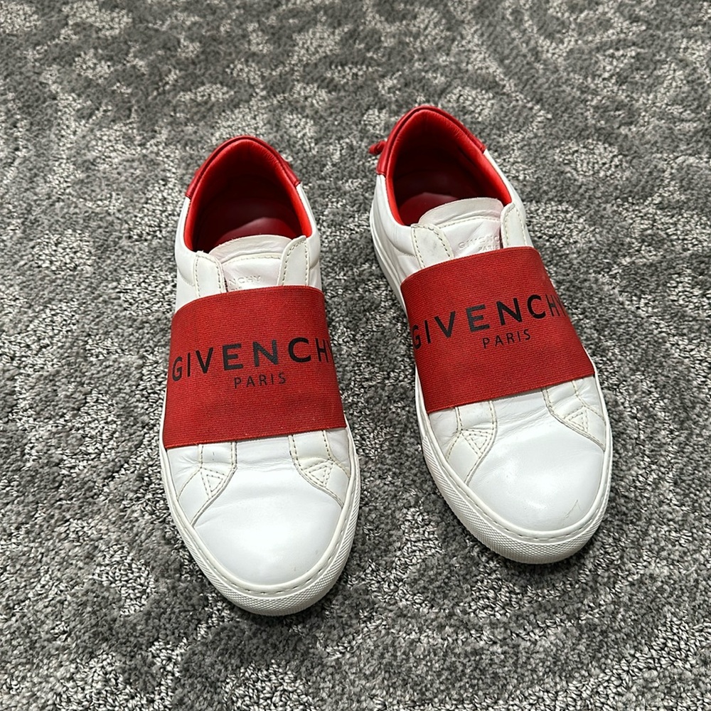 Givenchy white and red sneaker
